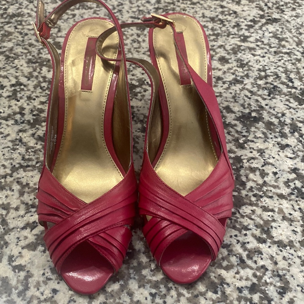 NWOT Bandolino Leather Pink Heels